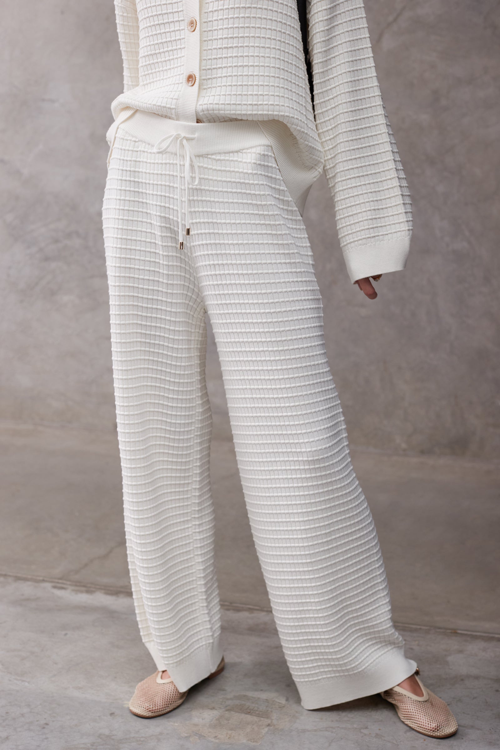 THE LONIE KNIT PANTS