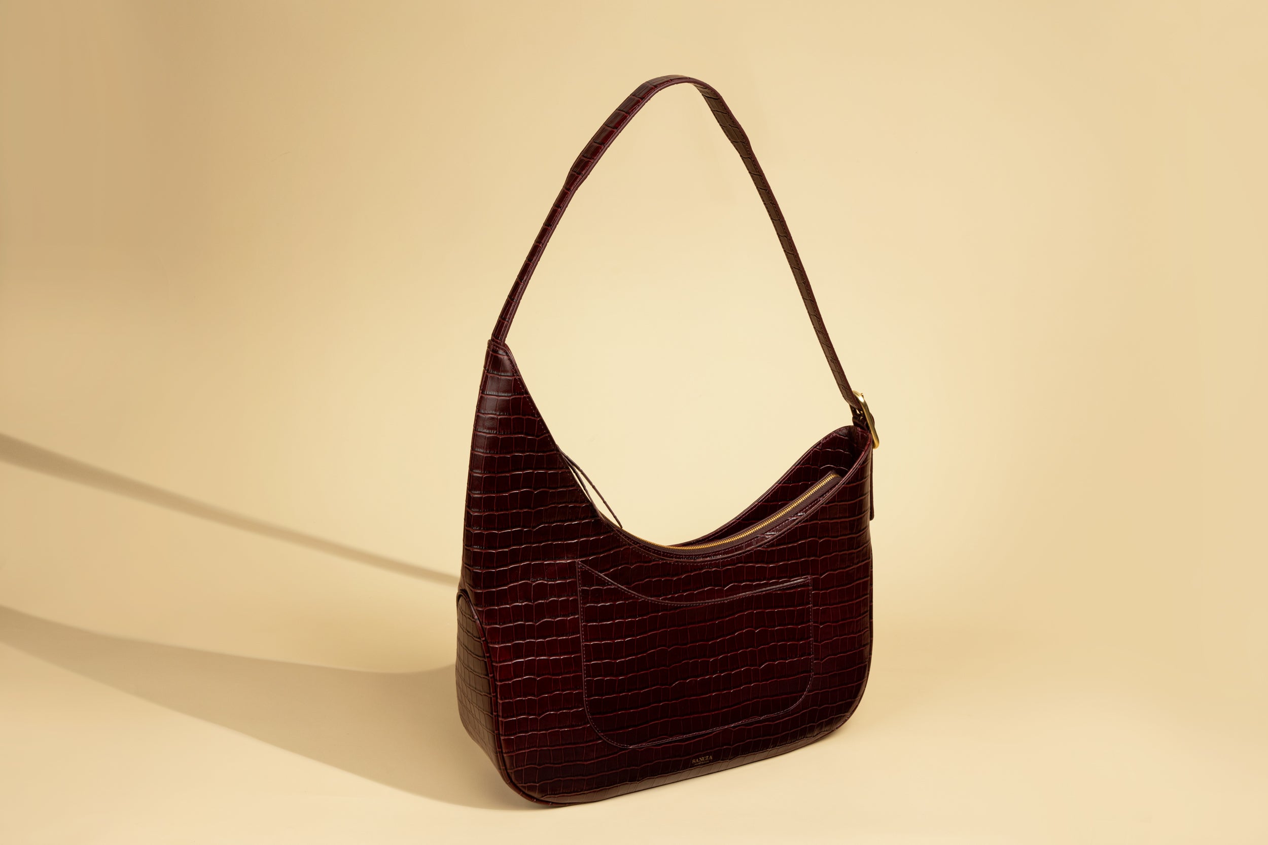 THE AKELA TOTE